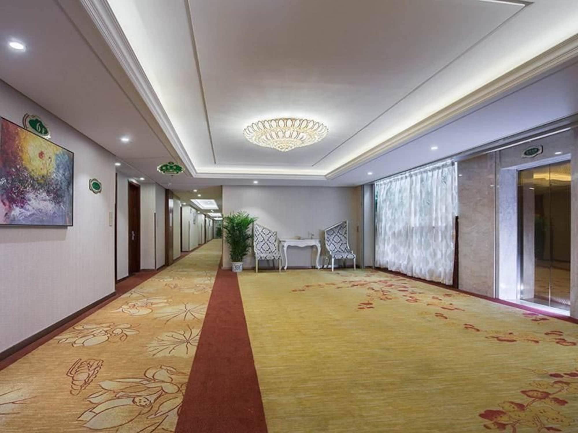 Vienna Classic Hotel Guangzhou Yanling Road Екстер'єр фото